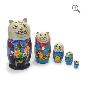 Five hand-painted Russian cat matryoshka dolls with hen and chick design, wooden nesting dolls, 11 cm high